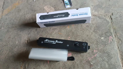 Vacuum Sealer Machine with 10 Bags, Automatic Hands-Free, Smart Food Preservation (1 Set)